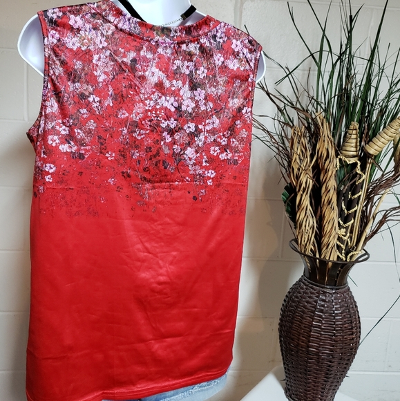 Red Tank Top - Picture 4 of 4